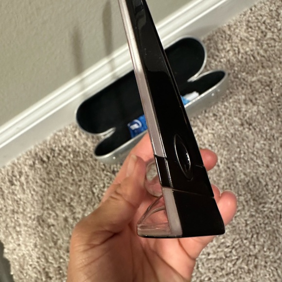 Oakley eye glasses - Picture 3 of 4